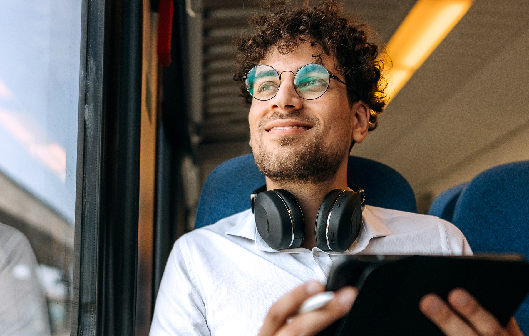 apartments near wesmont station